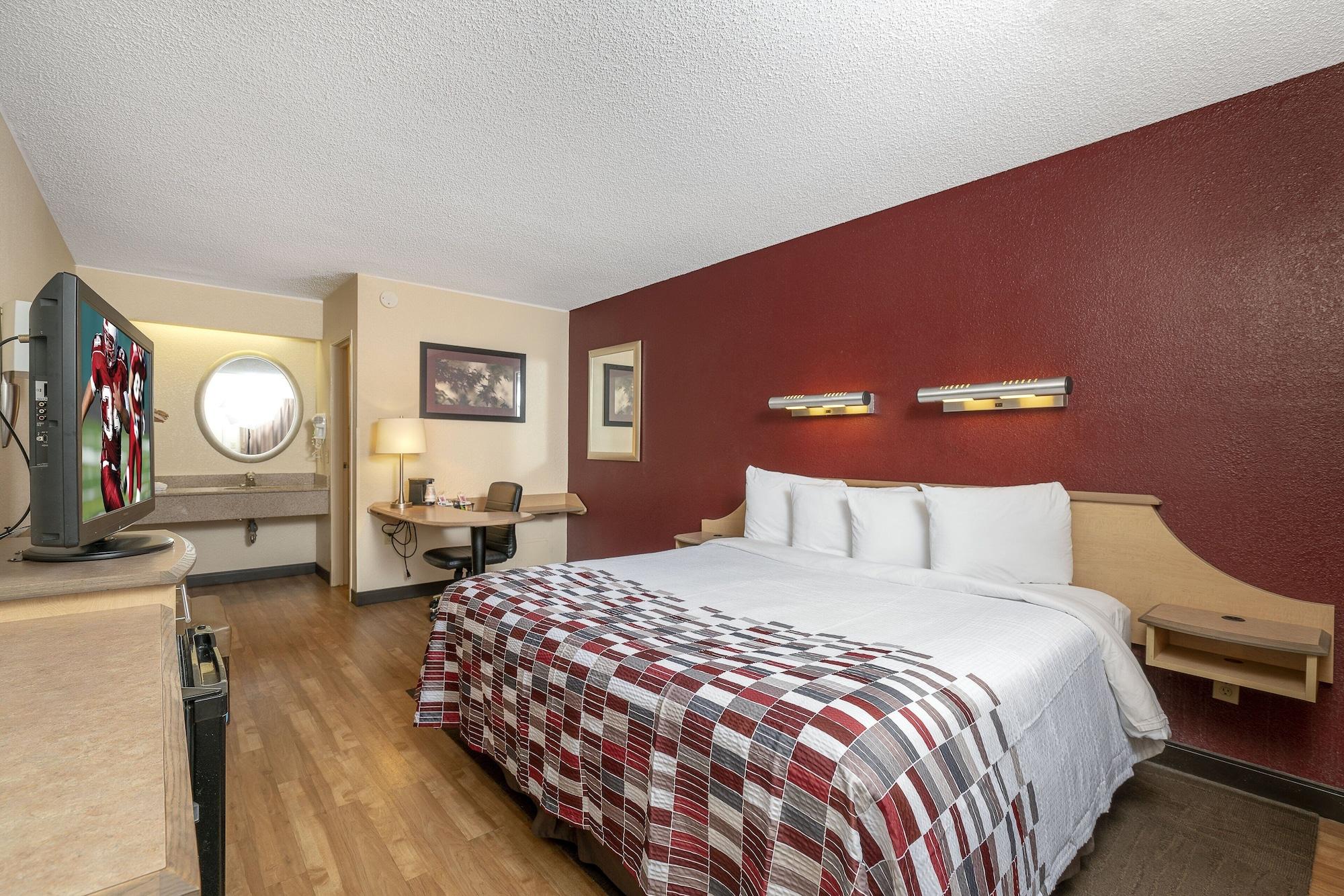 Red Roof Inn Louisville Fair And Expo Εξωτερικό φωτογραφία