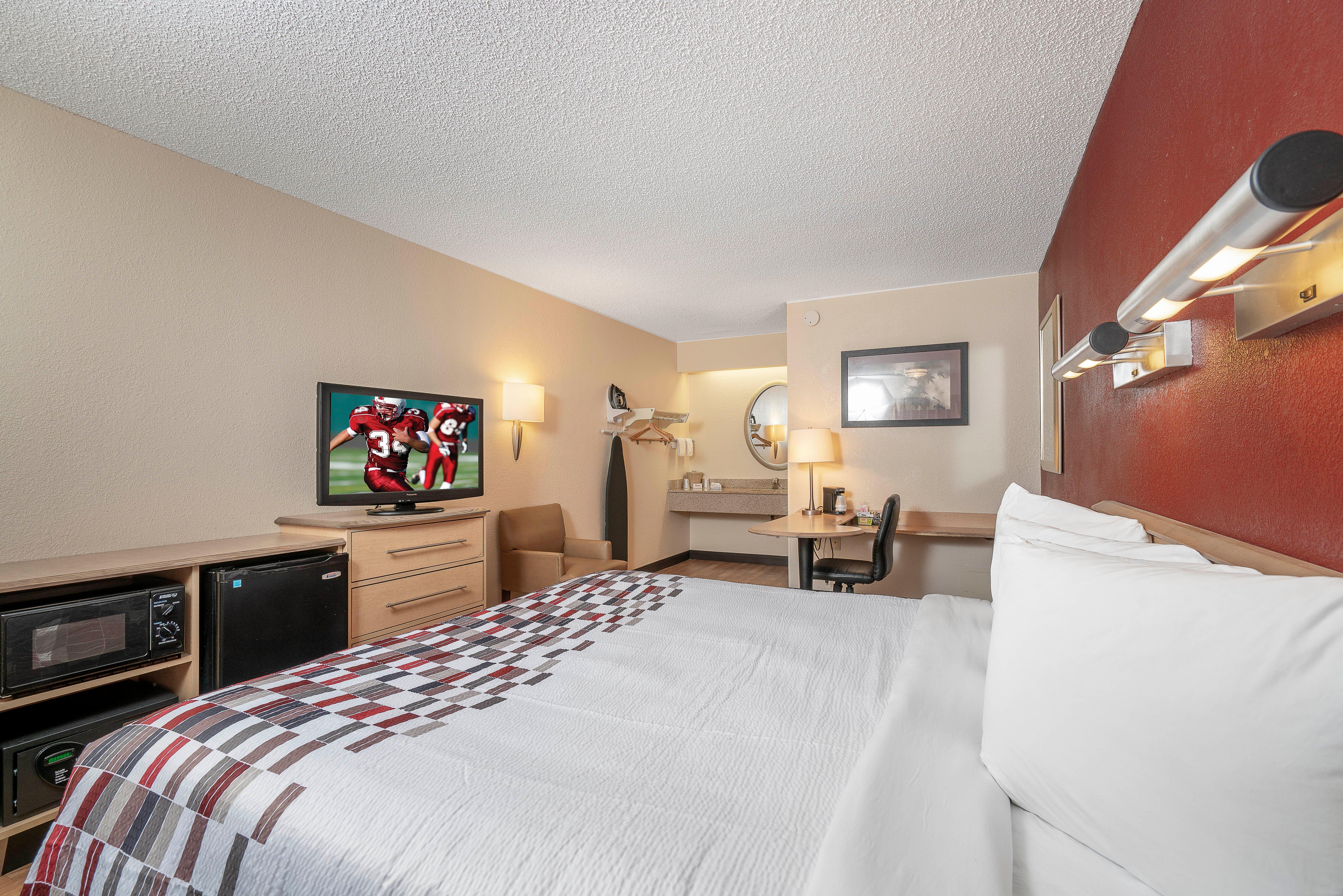 Red Roof Inn Louisville Fair And Expo Εξωτερικό φωτογραφία