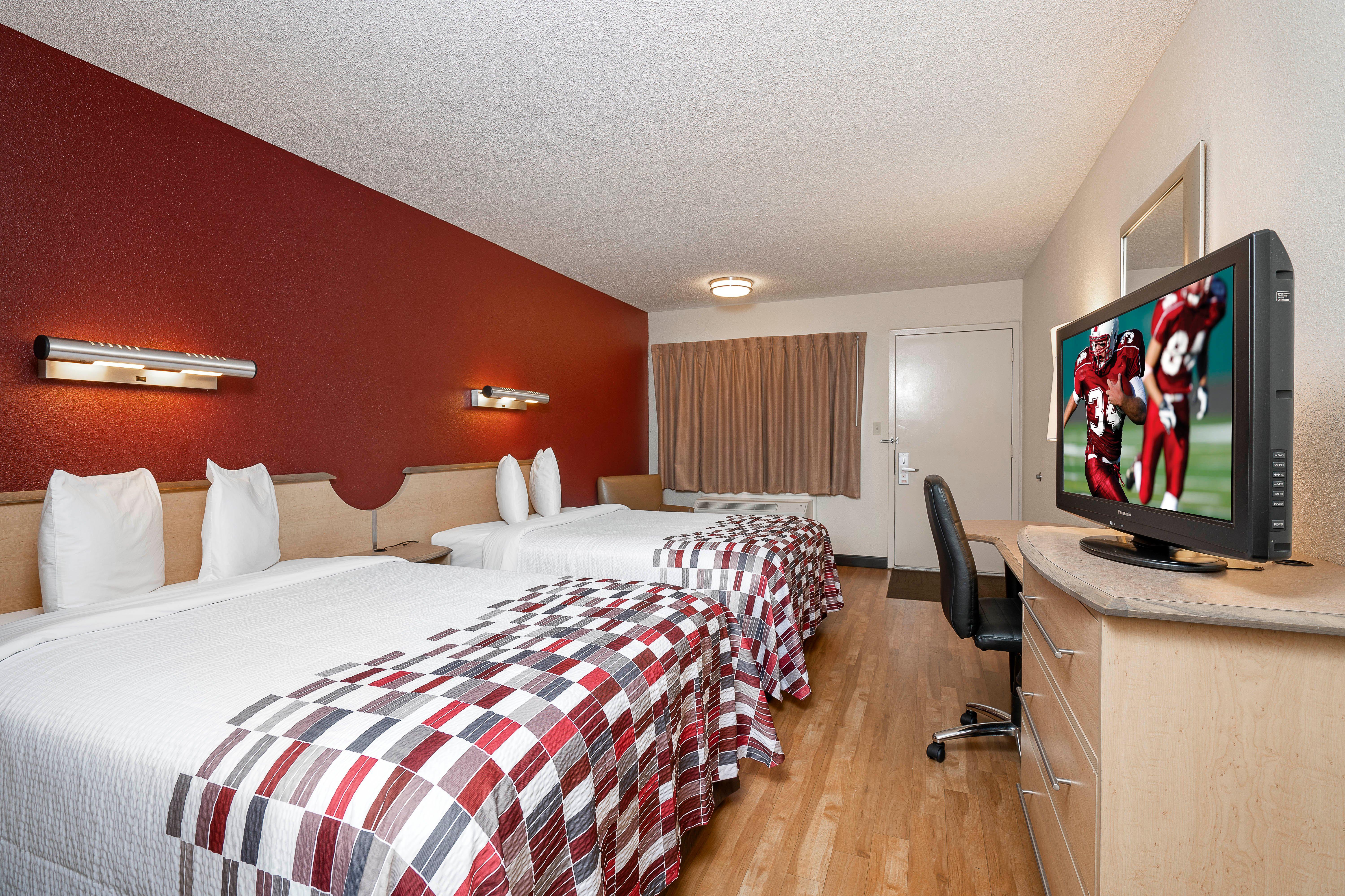 Red Roof Inn Louisville Fair And Expo Εξωτερικό φωτογραφία