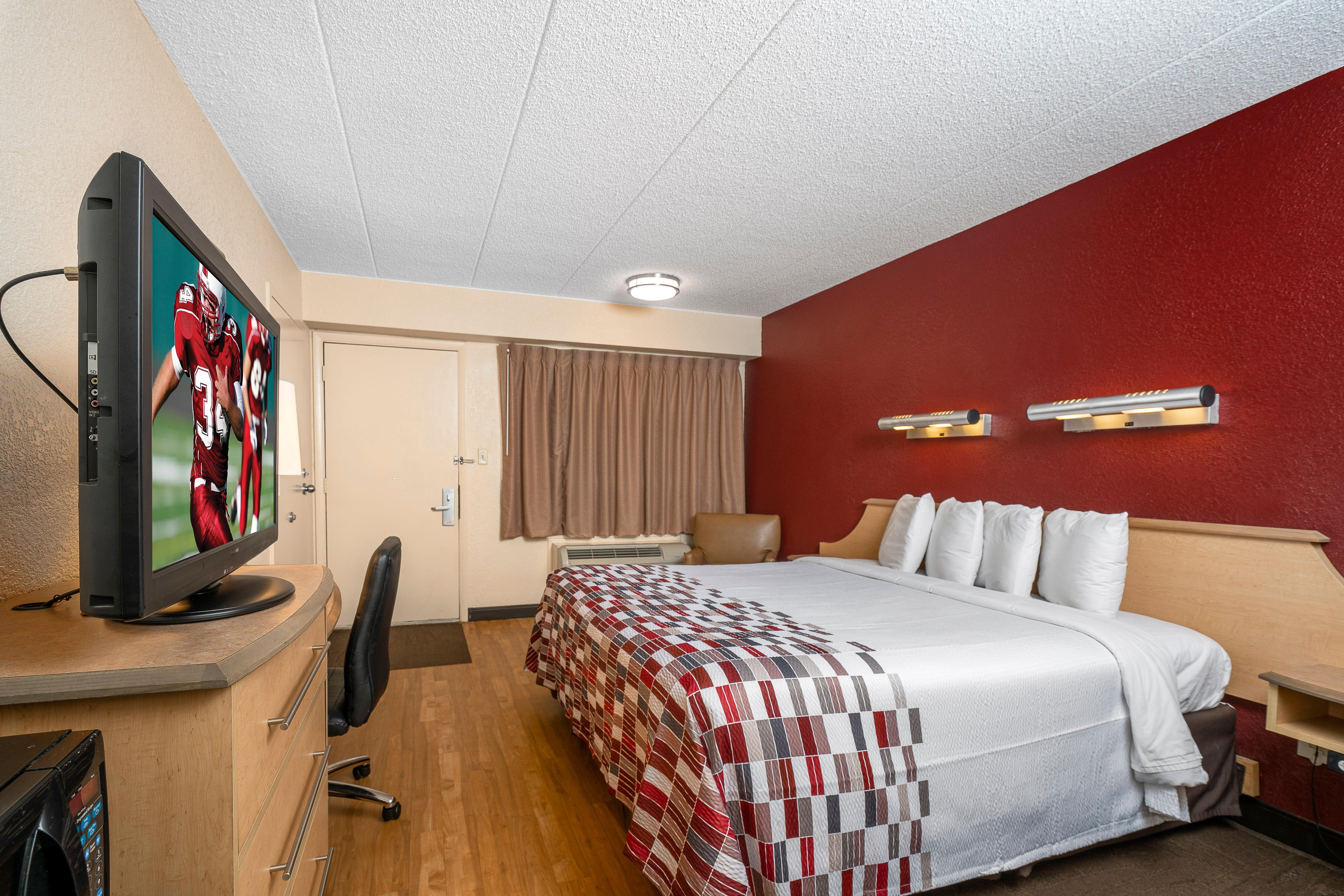 Red Roof Inn Louisville Fair And Expo Εξωτερικό φωτογραφία